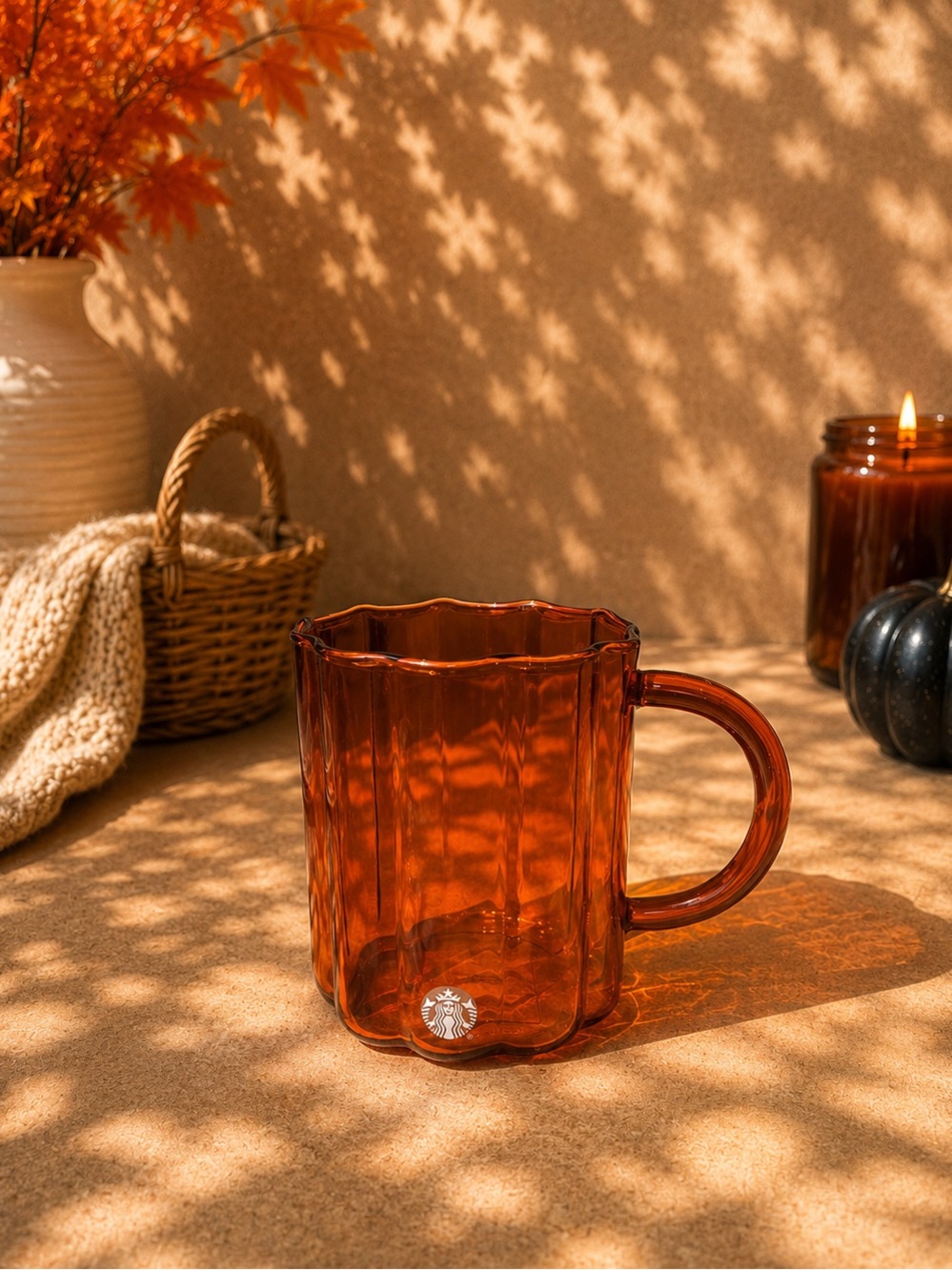 New 🍁 Starbucks Scalloped Glass Cup